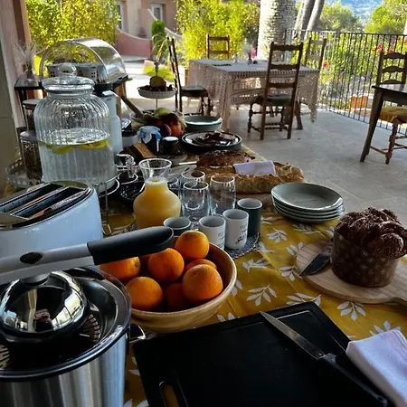 La Pinede Hotel Saint-Marcellin-les-Vaison