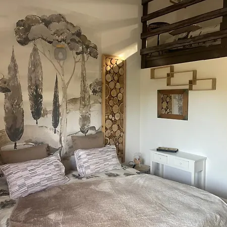 La Pinede Hotel 3*